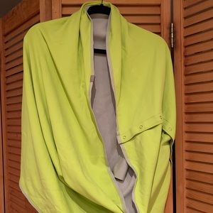 Lulumelon reversible infinity scarf